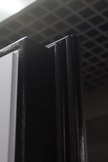 Входная дверь  